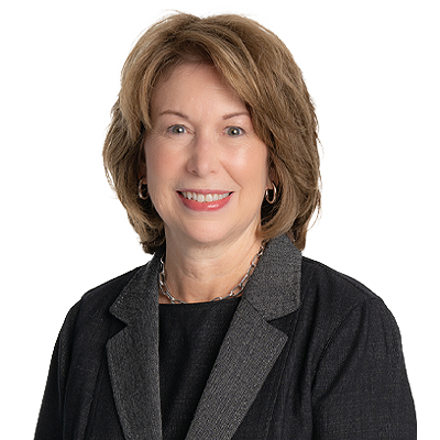 Tammy Finley Headshot