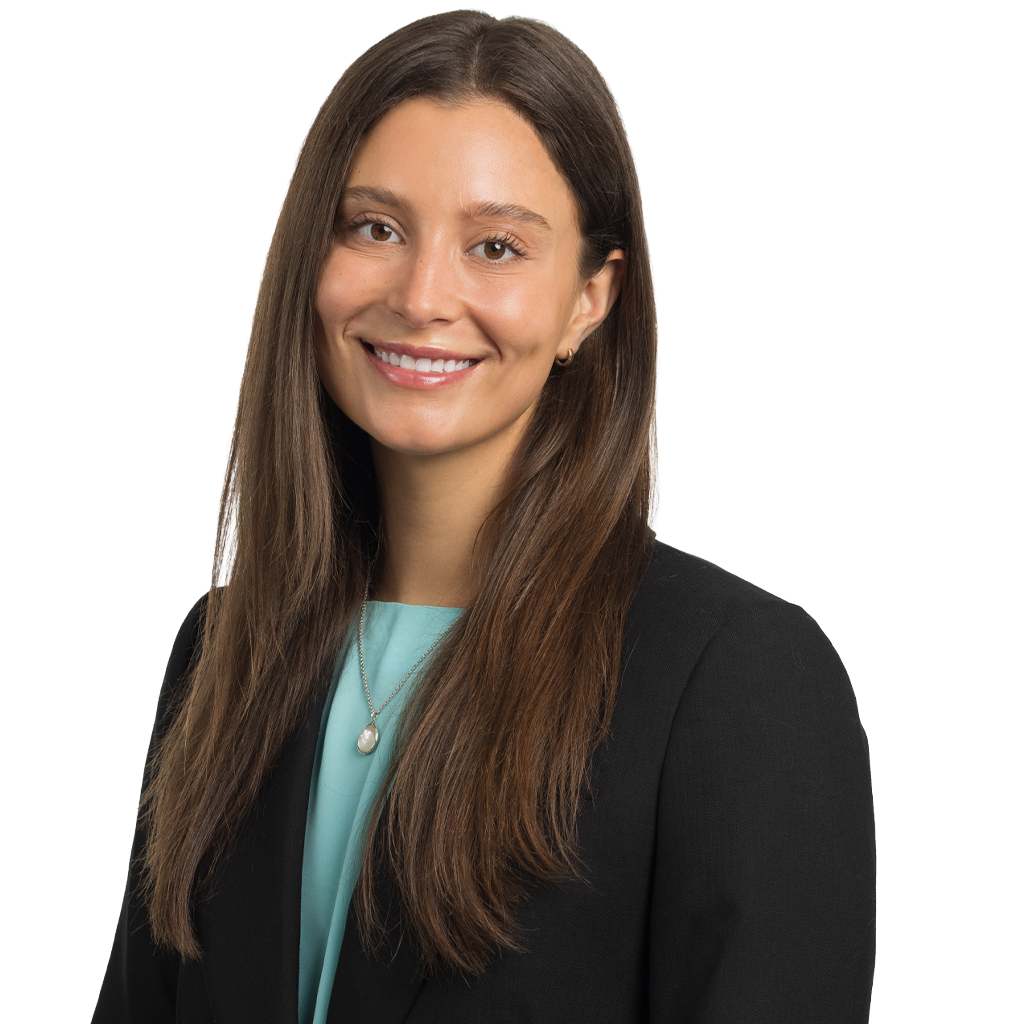 Haley Cerretani Headshot Photo