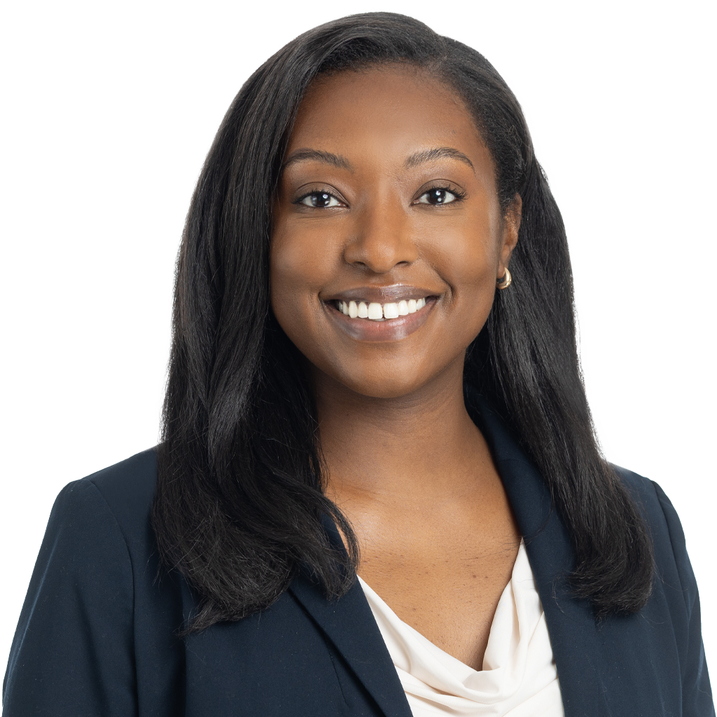 Makailah Lee Half Body Photo